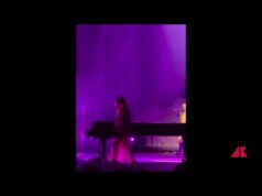 Tori Amos strega Milano, standing ovation già all’ingresso nell’unica data italiana