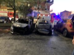 Incendio a Cascine Vica, le foto esclusive