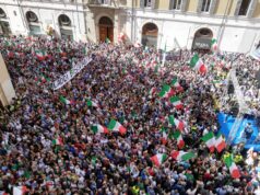 Il centrodestra chiama la piazza di Roma il 2 Giugno “senza bandiere politiche”