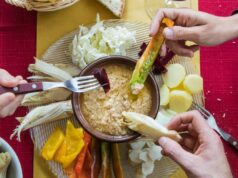 Sua Maestà la bagna cauda, ricetta e curiositÃ