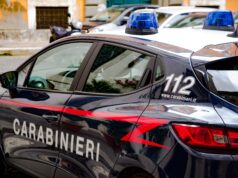 Positivo e in quarantena, ma lavorava al mercato: denunciato carabinieri