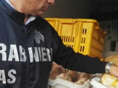 Nas trovano tre chiodi nel pane, ammenda confermata