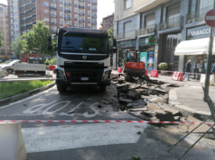 Ciclabile in Piazza Rivoli, la rabbia di commercianti e tassisti