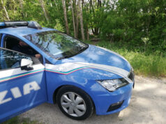 Piazza d’Armi, ghanese abusivo (già espulso) arrestato per atti osceni davanti alle famiglie polizia