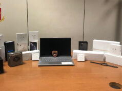 All’8Gallery con anti-antitaccheggio negli slip, oltre 8000€ di refurtiva