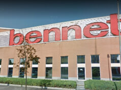 Ruba 4 magliette al Bennet di zona San Paolo ‘non ho soldi per comprarle’