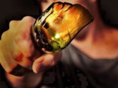 Porta Palazzo, marocchino (irregolare) colpisce e scappa a petto nudo verolengo