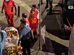 Barriera, pusher senegalese colpisce con un sellino il suo cliente