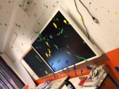 Volpiano, vandali devastano scuola primaria