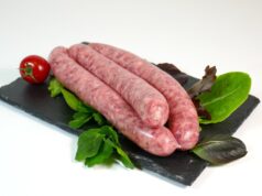 Salsiccia di Bra, solfiti e additivi illeciti. Nei guai cinque macellai