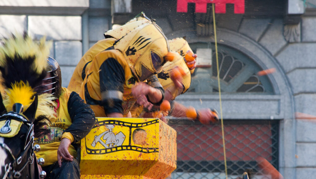 carnevale di ivrea battaglia arance