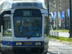 In strada gli autisti Gtt: “senza lavoro perché senza Green pass” Tram GTT Torino