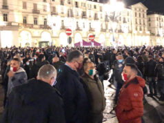 Domenica ore 18: Torino torna in piazza contro DPCM e lock-down