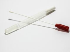 Test rapidi, arrivano in ospedale ma si potrà anche comprarli in farmacia ecco come tampone covid