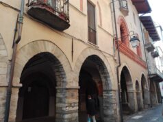 Cuorgnè, si toglie la vita sparandosi in faccia