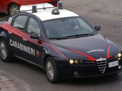 Chieri, maltratta i genitori per anni. Arrestato 37enne carabinieri