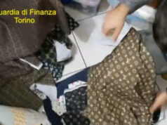 Mascherine con marchi lusso contraffatti, nove denunce mascherine contraffatti