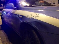 Porta Nuova, marocchino lo rapina e lo ferisce con cocci di vetro Polizia lucento