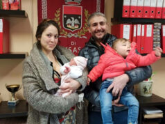 Brusasco, vanno in ospedale per il parto ma nasce per strada brusasco parto in auto