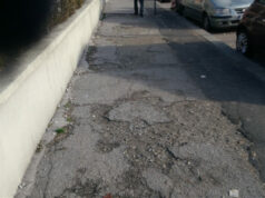 In via Sansovino marciapiede ‘colabrodo’ via sansovino marciapiede colabrodo