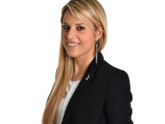 Rivoli, via le transenne da via Allende. Adduce “promessa mantenuta” laura adduce