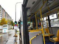 ‘Non metto la mascherina’, aggredisce passeggeri e autista del bus 55 bus 55 torino