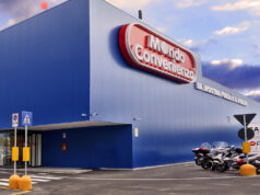 Mondo Convenienza, indagine per maltrattamenti e caporalato mondo convenienza