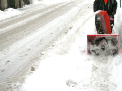 Oulx: auto nella neve, per liberarla finisce nel dirupo. Muore 25enne oulx