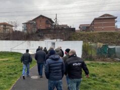 Molestate in piazza Bengasi, residenti in strada con Torino Tricolore torino tricolore piazza bengasi
