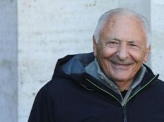 Lazio-Juve, Mogol in tribuna all’Olimpico: tifosi intonano ‘I giardini di marzo’