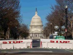 Nuovo assalto a Capitol Hill. Morto un agente e l’assaltatore capitol hill