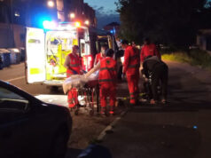 Pusher e tossici, accoltellato africano al “tossic camp” Sempione – VIDEO San Benigno incidente ambulanza