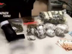 Castellamonte, scappa dal posto di blocco. Preso pusher giovanissimo carabinieri spaccio nichelino
