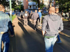 Torino Tricolore e i cittadini del quartiere allontanano i pusher da via Boston torino tricolore pusher via boston