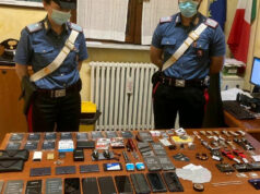 Furti ad Amazon Torrazza, oggetti incollati addosso. Arrestato operaio amazon torrazza operaio furti rubava