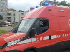 Aurora, incendio ed evacuazione in Lungodora Firenze Bombola di anidride carbonica perde gas a -70°, ragazzo in auto rimane ustionato