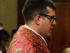 Bardonecchia, arrestato prete accusato di pedofilia in vacanza coi bimbi prete arrestato bardonecchia torino