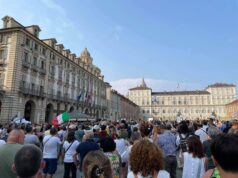 A Torino di nuovo in migliaia contro il green pass torino contro green pass