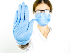 Piemonte, linea dura sui sanitari No Vax. Dieci sospesi sanitari no vax sospesi