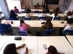 “Non più di 20 studenti in aula”, la proposta di legge Avs contro le classi pollaio