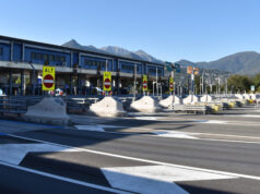 Sbaglia uscita e va contromano sull’autostrada Torino – Bardonecchia CASELLO AUTOSTRADA TORINO BARDONECCHIA