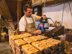 L’antica tradizione del biscottificio Cavanna conquista il web Cavanna