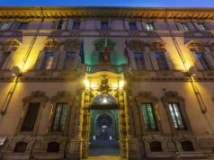 Palazzo Lascaris si illumina contro i tumori della cervice uterina Palazzo Lascaris