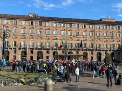Sciopero nazionale del comparto igienico-ambientale, manifestazione in Piazza Castello Presidio lavoratori comparto ambientale