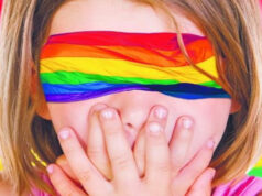 Rivoli, insegnante chiede “video e libri lgbt per i ragazzi”. La polemica gender lgbt bambini