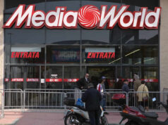 Spaccata al Mediaworld di Moncalieri mediaworld moncalieri