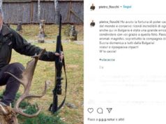 Pietro Fiocchi (FdI) risponde alle minacce per la foto della caccia col daino pietro fiocchi daino caccia