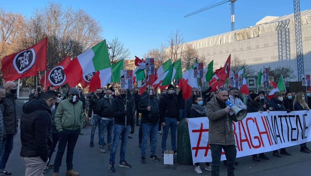 draghi vattene casapound