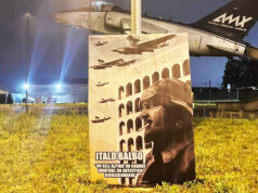 Gigantografia a difesa di Italo Balbo all’Aeroporto Torino-Aeritalia italo balbo