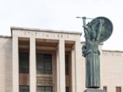 A 78 anni prende l’undicesima laurea, il super studente non si ferma